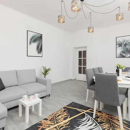 Apartamento Metro Plac Wilsona Mickiewicza By Renters *