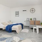 شقة Metro Plac Wilsona Mickiewicza By Renters *