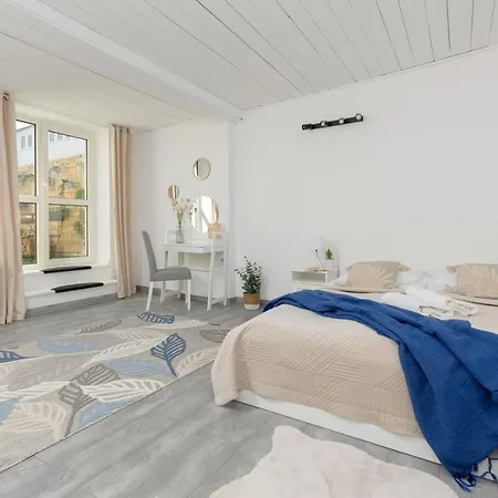 Metro Plac Wilsona Mickiewicza By Renters
