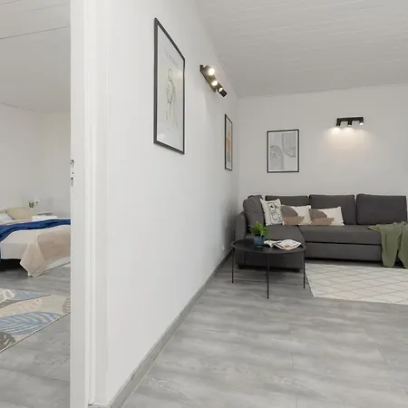 Appartamento Metro Plac Wilsona Mickiewicza By Renters