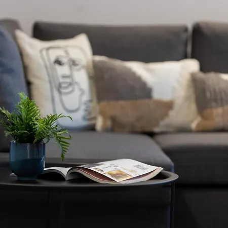 Appartamento Metro Plac Wilsona Mickiewicza By Renters